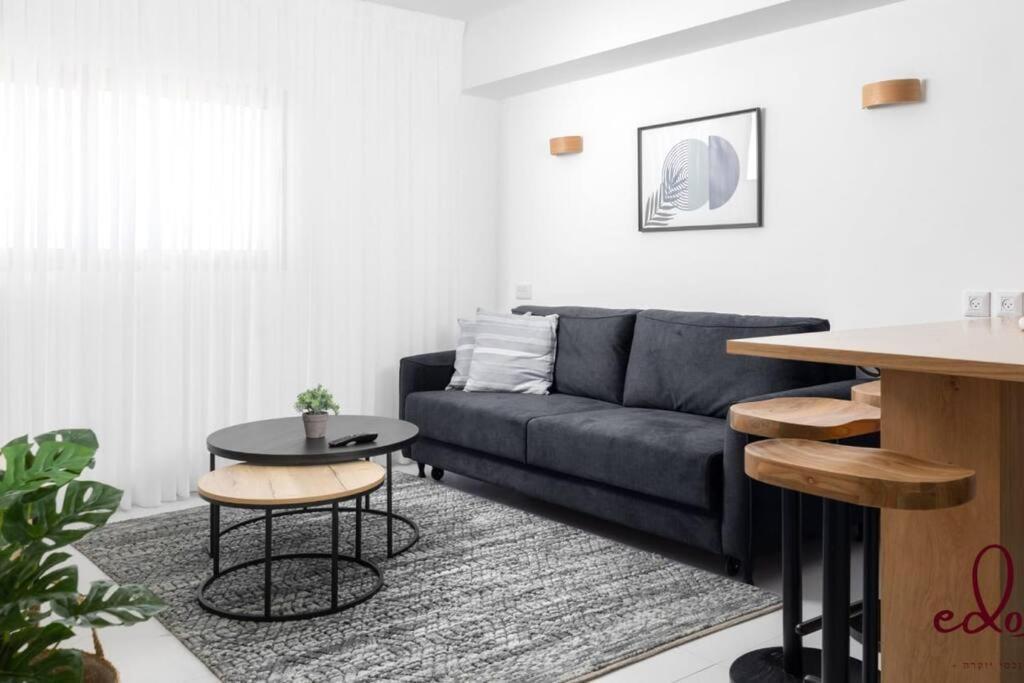Appartement דירה משפחתית מרווחת 50 מטר מהים - By Edom